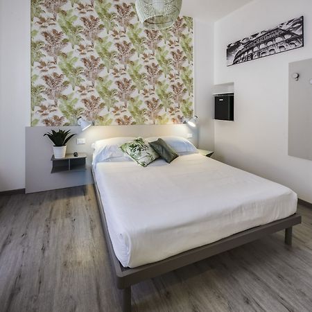 Lele Rooms San Lorenzo Рим Екстер'єр фото