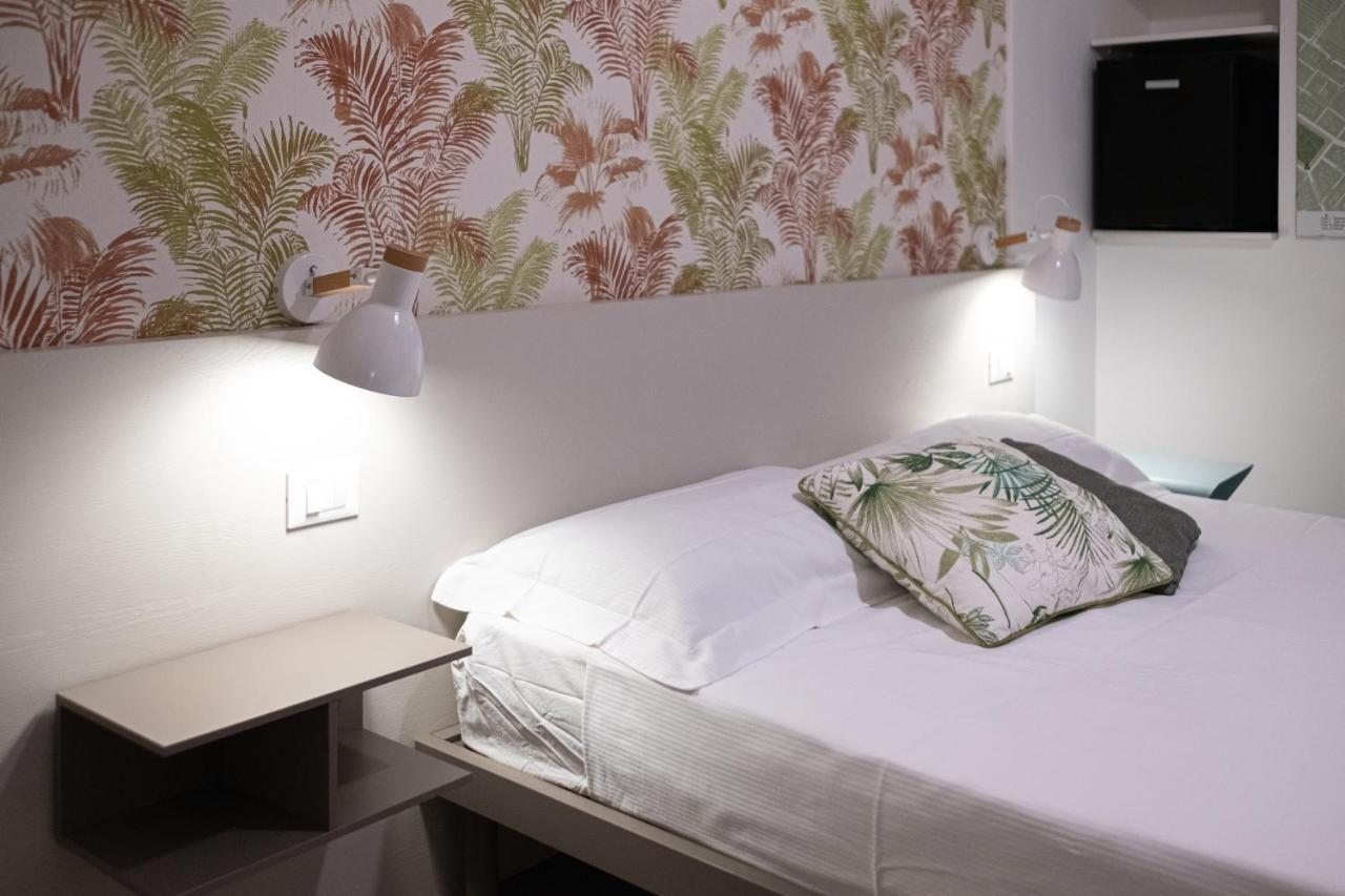 Lele Rooms San Lorenzo Рим Екстер'єр фото