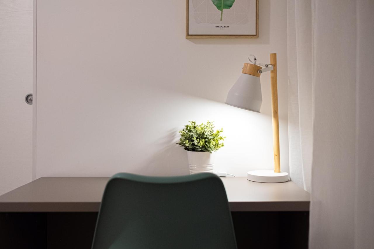 Lele Rooms San Lorenzo Рим Екстер'єр фото