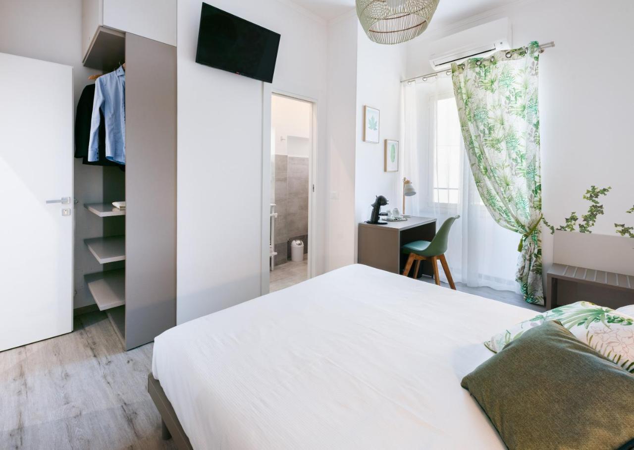 Lele Rooms San Lorenzo Рим Екстер'єр фото