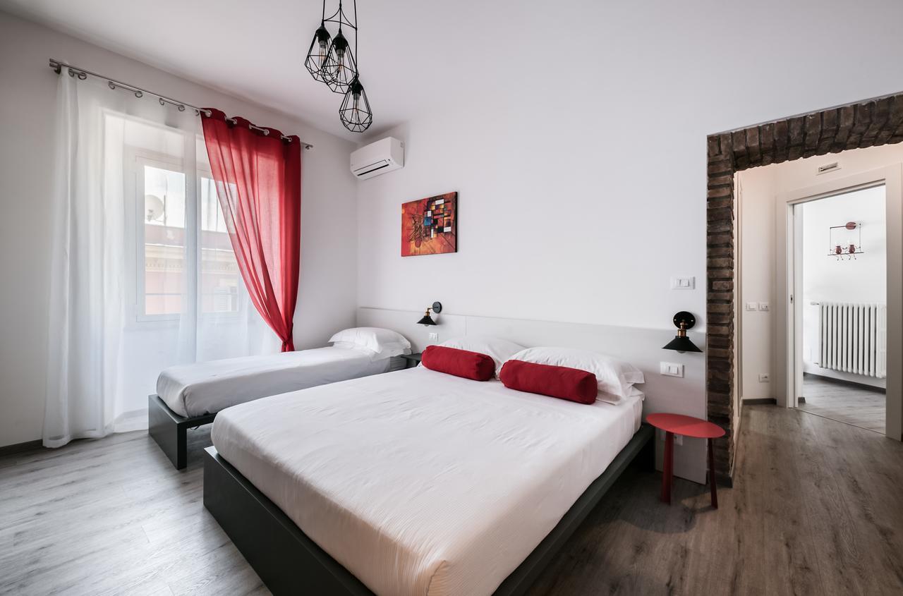 Lele Rooms San Lorenzo Рим Екстер'єр фото
