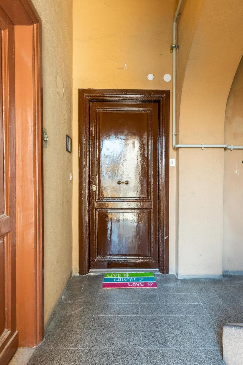 Lele Rooms San Lorenzo Рим Екстер'єр фото