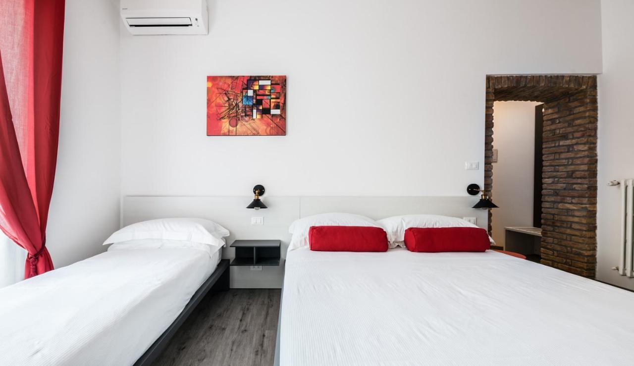Lele Rooms San Lorenzo Рим Екстер'єр фото
