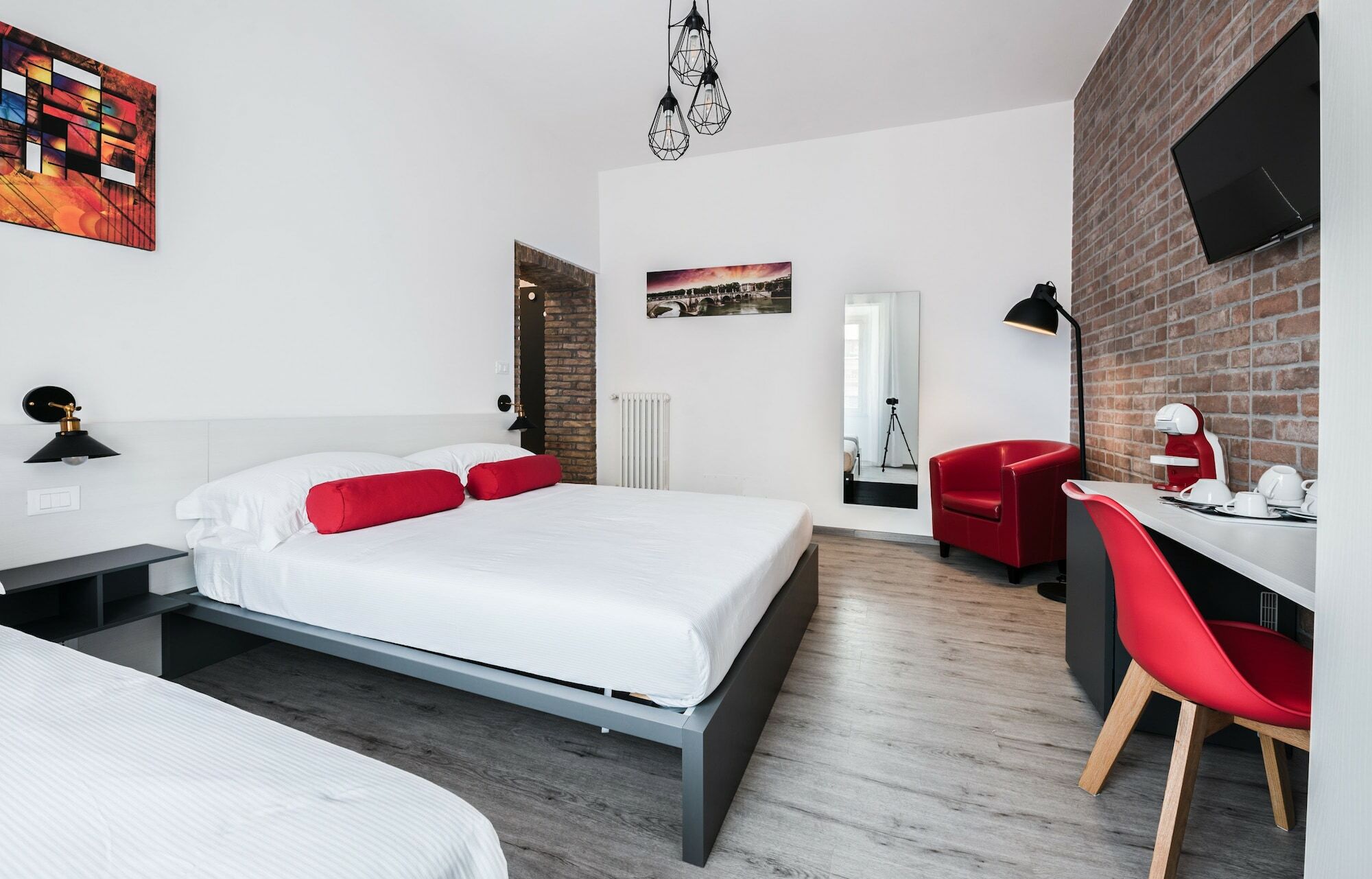 Lele Rooms San Lorenzo Рим Екстер'єр фото