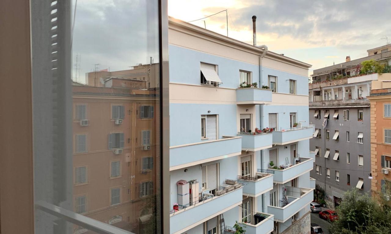 Lele Rooms San Lorenzo Рим Екстер'єр фото
